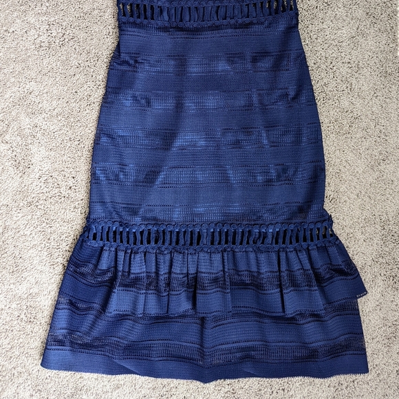 Bebe off-shoulder midi dress - Picture 4 of 5